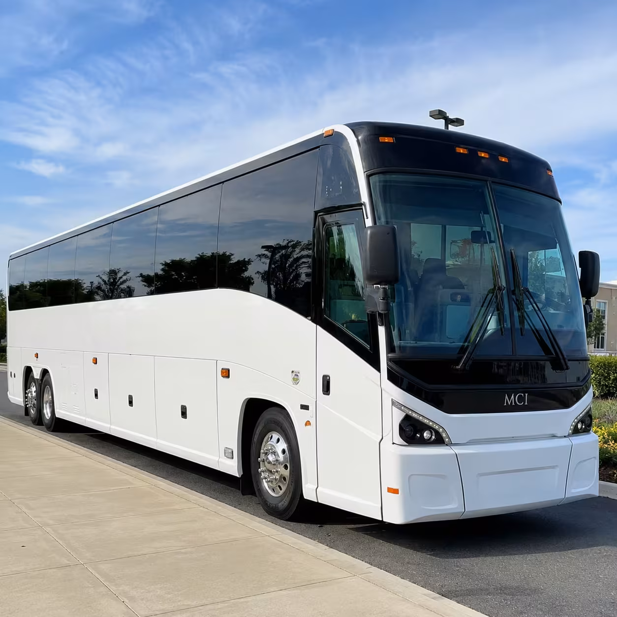 construction site shuttle bus rentals for san leandro worksites