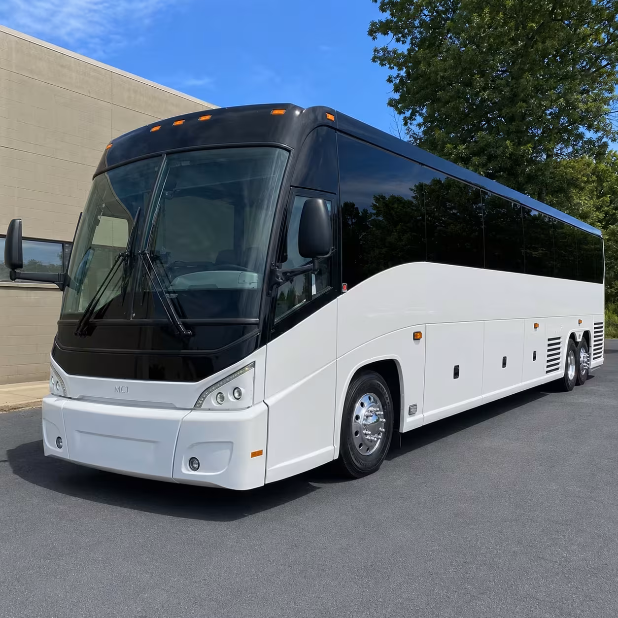 san leandro minibus rentals to the fox theater in oakland