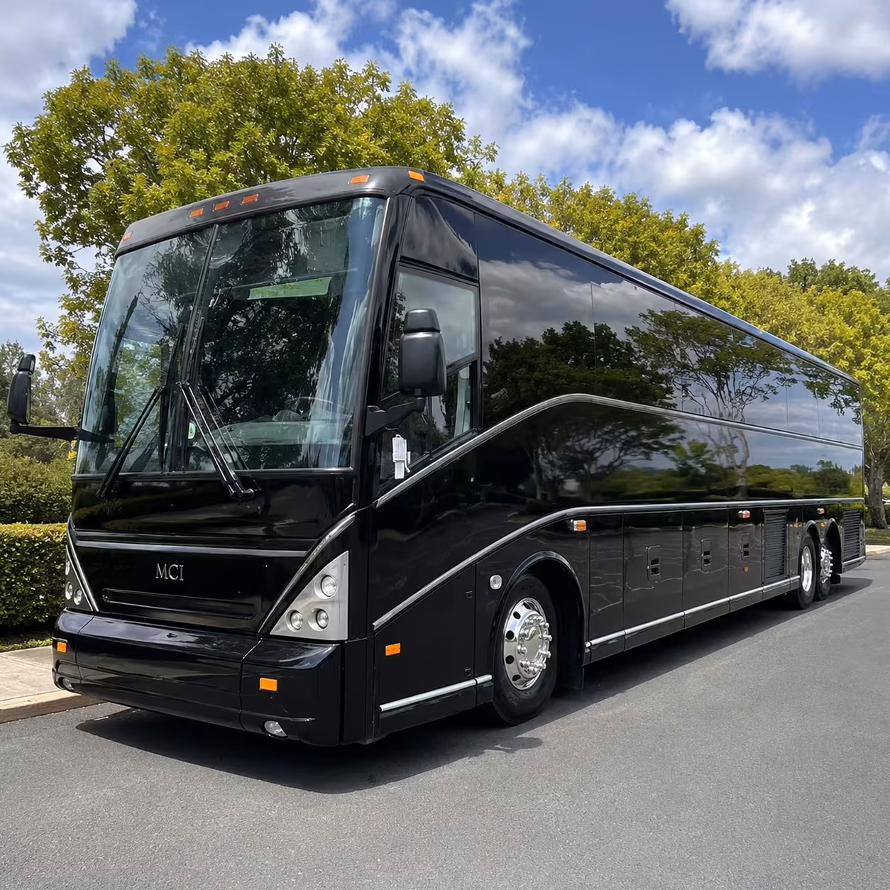 school field trip bus rentals for san leandro students and teachers